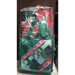STARBUCKS WINTER WONDERLAND COFFEE & HOT COCOA COFFEE MUG SET/GIFT BASKET